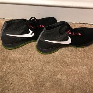 Men’s Black Nike Running Sneaker Size 10.5
